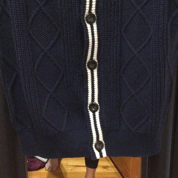 Preppy button up vest - Picture 2 of 4
